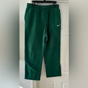Nike Mens Forest Green Sweatpants